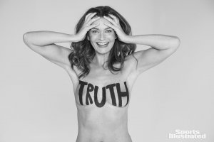 TheFappeningBlog.com - Paulina Porizkova BW 8.jpg