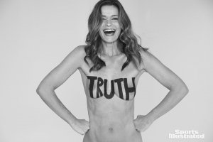 TheFappeningBlog.com - Paulina Porizkova BW 12.jpg