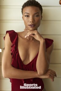 TheFappeningBlog.com - Iyonna Fairbanks 3.jpg