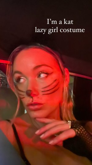 katrinakbowden_story_11_1_2024_12_32_33 AM3491469034586060925.jpg