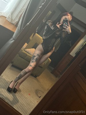 snap0ut0f1t-pic (26).jpg