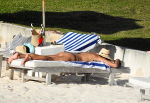 TheFappeningBlog.com - Alessandra Ambrosio Sexy 29.jpg