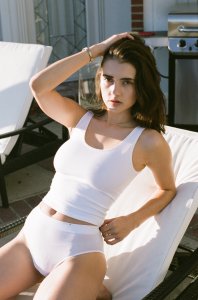 TheFappeningBlog.com - Sarah Curr Sexy 4.jpg