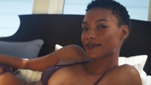 TheFappeningBlog.com - Iyonna Fairbanks Uncovered 9.JPG