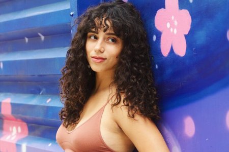 Kiana Madeira (6).jpg