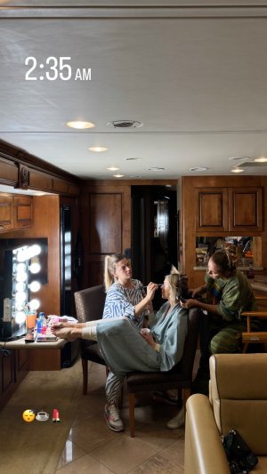 juleshough_story_11_9_2024_2_39_59 AM3497361503232034909.jpg