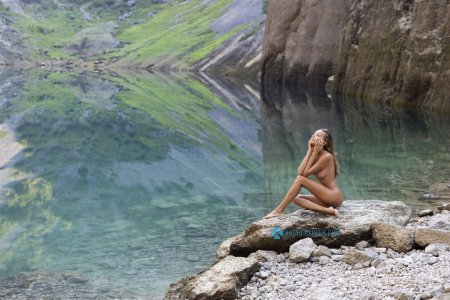 0001-05 thefappeningblog.com.jpg