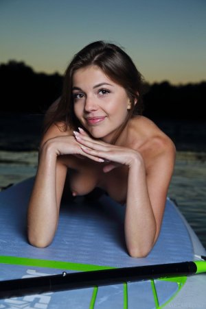 0035-15 thefappeningblog.com.jpg