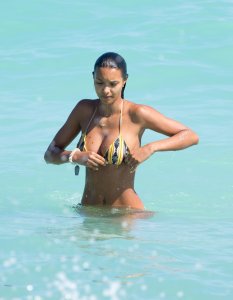 TheFappeningBlog.com - Lais Ribeiro Sexy 49.jpg