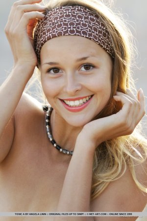 toxic-a-arisoso-15 thefappeningblog.com.jpg