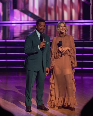 juleshough_post_11_24_2024_11_17_21 AM3508493505645220337.jpg