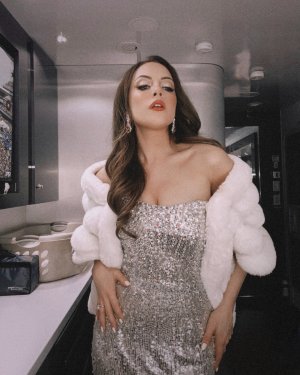 lizgillz_post_12_1_2024_10_39_22 AM3513547819845330582.jpg