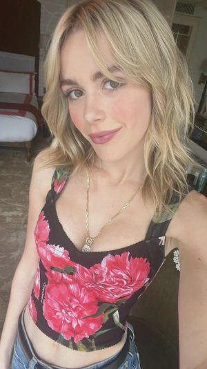 Kiernan Shipka 00004.jpg