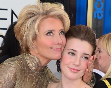 2014 Golden Globes - Emma Thompson and daughter Gaia Romilly Wise 01.jpg