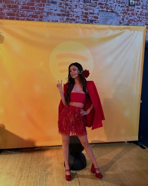 victoriajustice_post_12_6_2024_6_38_02 PM3517412618174811044.jpg