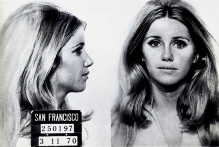 Suzanne Somers Arrested In 1970 for passing bad checks.jpg