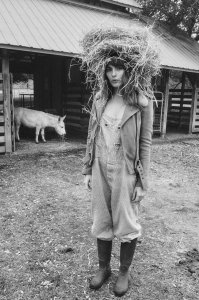 TheFappeningBlog.com - Alyssa Miller Sexy & Topless 32.jpg