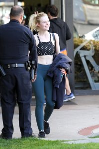 TheFappeningBlog.com - Elle Fanning Sexy 10.jpg