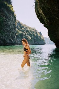 TheFappeningBlog.com - Magdalena Frackowiak Nude & Sexy 10.jpg