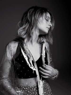 Clementine Creevy (3).jpg