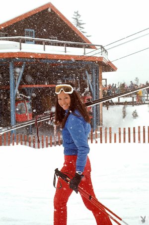 Hedy Chew GirlsOfSkiing.jpg