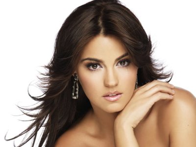 Sandra Echeverria (21).jpg