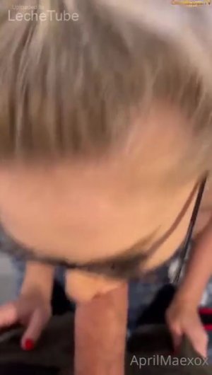 April Mae Leaked Blowjob (25).jpg