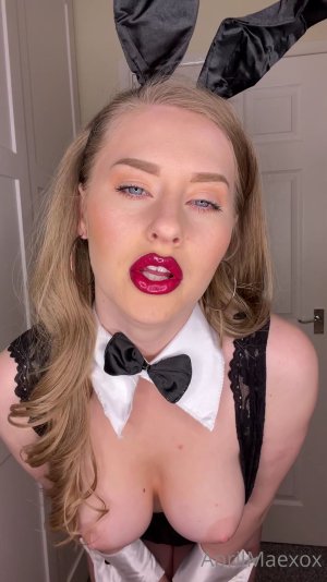 AprilMayXoX (11).mp4_000001793.jpg