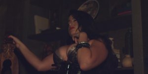 Tyga - Make It Nasty (official video )-96983710 033.jpg