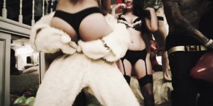 Tyga - Make It Nasty (official video )-96983710 093.jpg