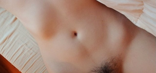 nika_pubes_header.jpg