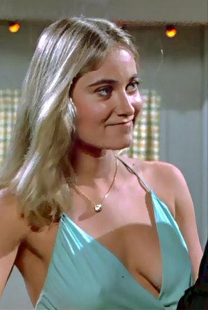 Maureen McCormick (4).jpg
