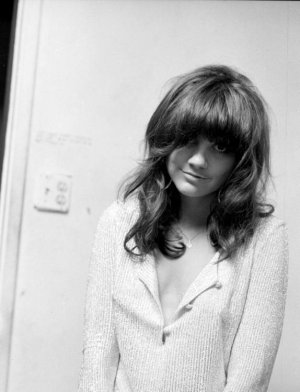 Linda Ronstadt (8).jpg