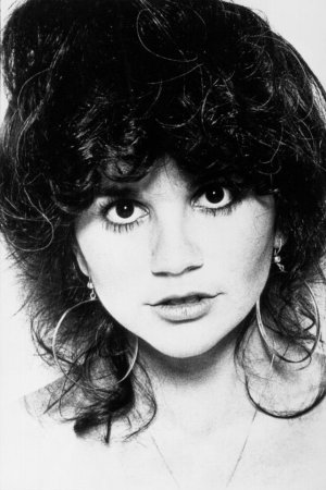 linda-ronstadt-young-1970s-08.jpg