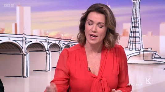 Susanna.Reid_2024.12.15_Sunday.with.Laura Kuenssberg_@sausagesiii-003.jpg