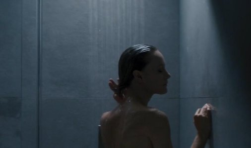 Kerry Bishe in Happily aa8.jpg