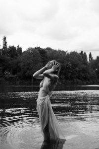 TheFappeningBlog.com - Adèle Simphal 5.jpg