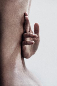 TheFappeningBlog.com - Elizabeth Zayas 8.jpg