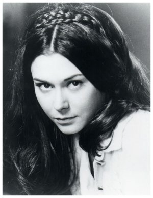 Kate Jackson -.jpg