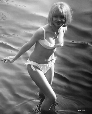 Judy Geeson -otzaaiI0nI1vcx15oo1_500.jpg