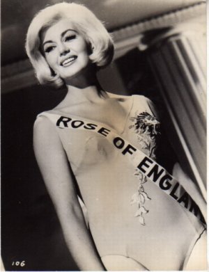 janette scott3.jpg