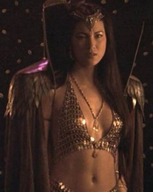 Kelly_Hu_Scorpion_King_1.jpg