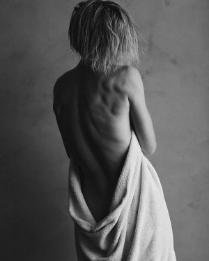 juleshough_post_12_30_2024_10_51_35 AM3534572463264111874.jpg