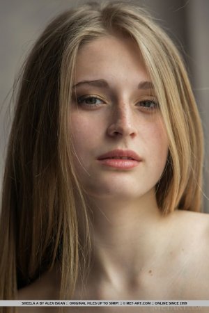 sheela-a-asane-15 thefappeningblog.com.jpg