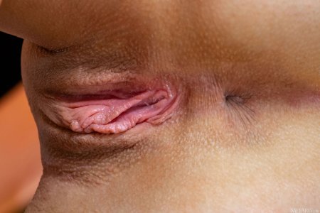 0006-19 thefappeningblog.com.jpg