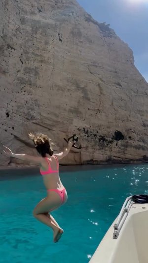 CM New Bikini_0032_Layer 31.jpg