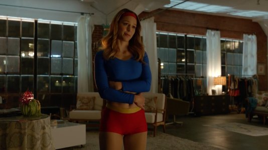 Melissa_Benoist_Supergirl_S01E01_avi_0005.jpg