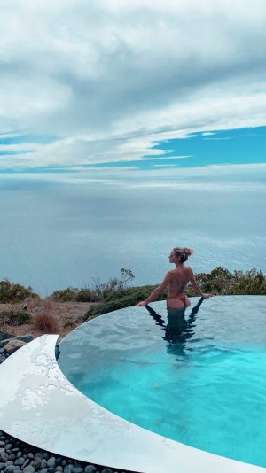 Shantel VanSanten - in a pool.jpg