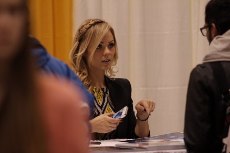 0405180336703_073_Laura Vandervoort Toronto Comic Con 2013_030913_17.JPG