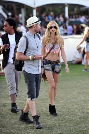 0405180336715_177_B_Laura_Vandervoot_Coachella_041314_G6.jpg